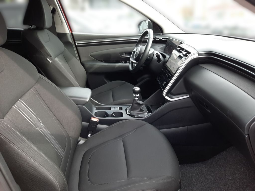 Fahrzeugabbildung Hyundai TUCSON 1.6 T-GDi 48V-Hybrid 2WD Trend