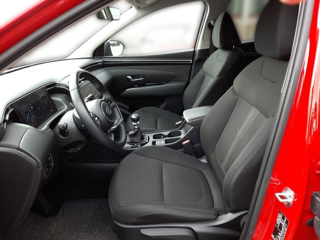 Fahrzeugabbildung Hyundai TUCSON 1.6 T-GDi 48V-Hybrid 2WD Trend