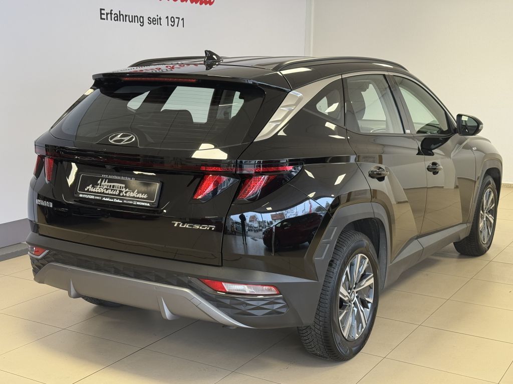 Fahrzeugabbildung Hyundai TUCSON 1.6 48V-Hybrid +LED+Scheckh.+Navi+Garanti