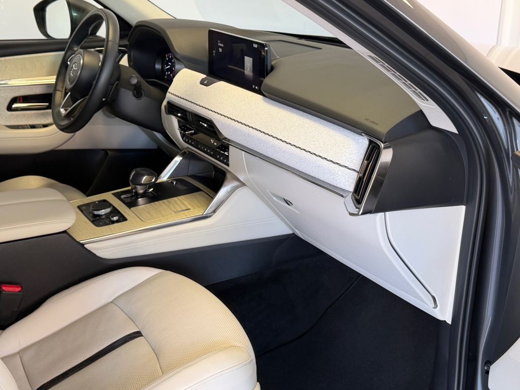 Fahrzeugabbildung Mazda CX-60 e-SKYACTIV-D TAKUMI +360° Kamera+WR+