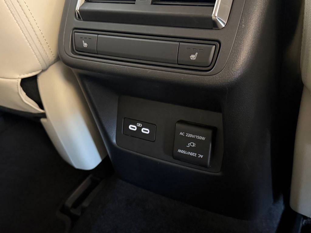 Fahrzeugabbildung Mazda CX-60 e-SKYACTIV-D TAKUMI +360° Kamera+WR+