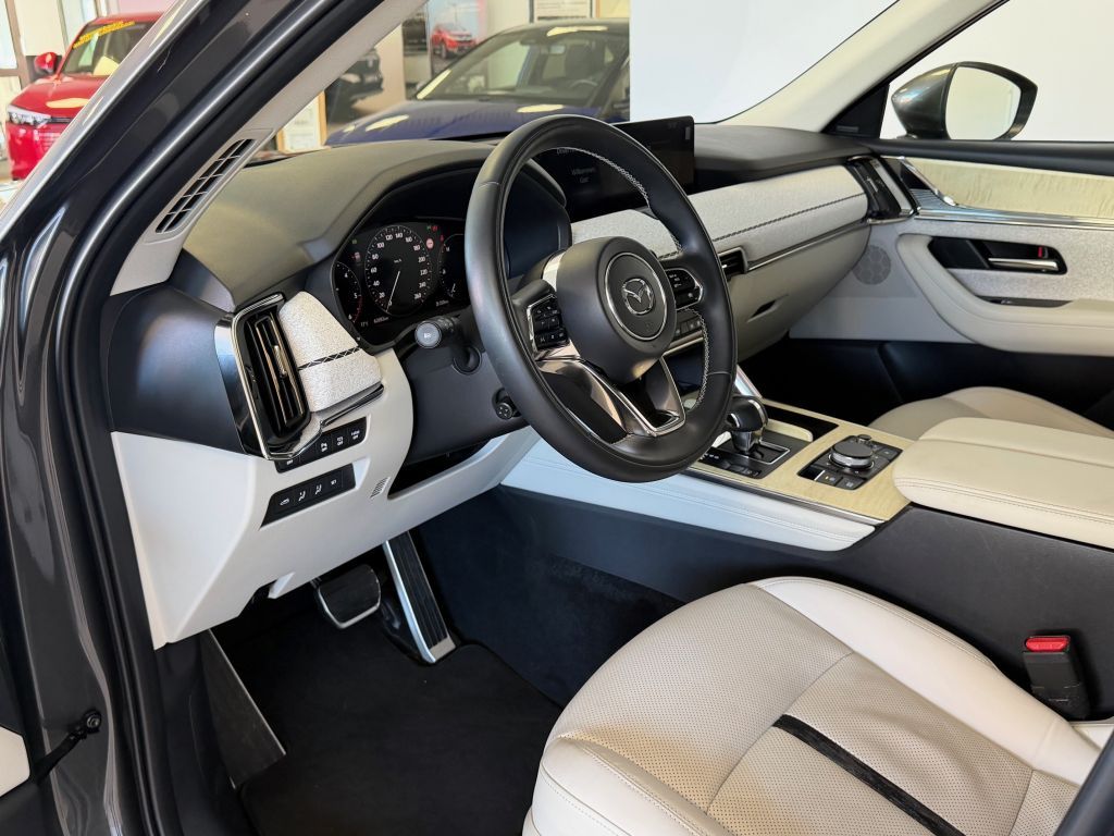 Fahrzeugabbildung Mazda CX-60 e-SKYACTIV-D TAKUMI +360° Kamera+WR+