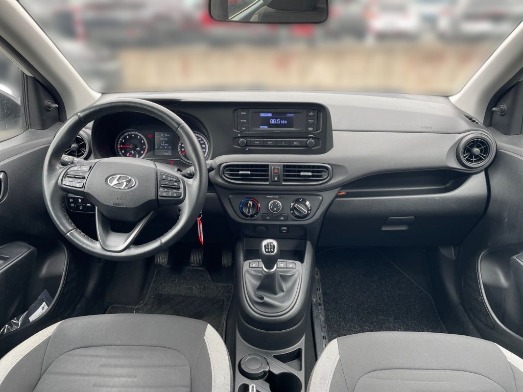 Fahrzeugabbildung Hyundai i10 1.0 Select *Funktionspaket