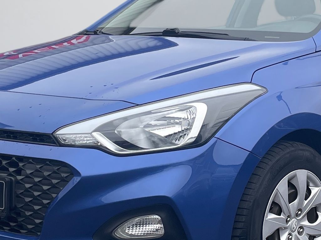 Fahrzeugabbildung Hyundai i20 1.2 Select Funktions Paket