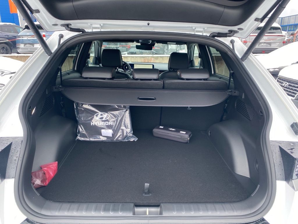 Fahrzeugabbildung Hyundai IONIQ 5 84 kWh 4WD N Line X + Park Paket