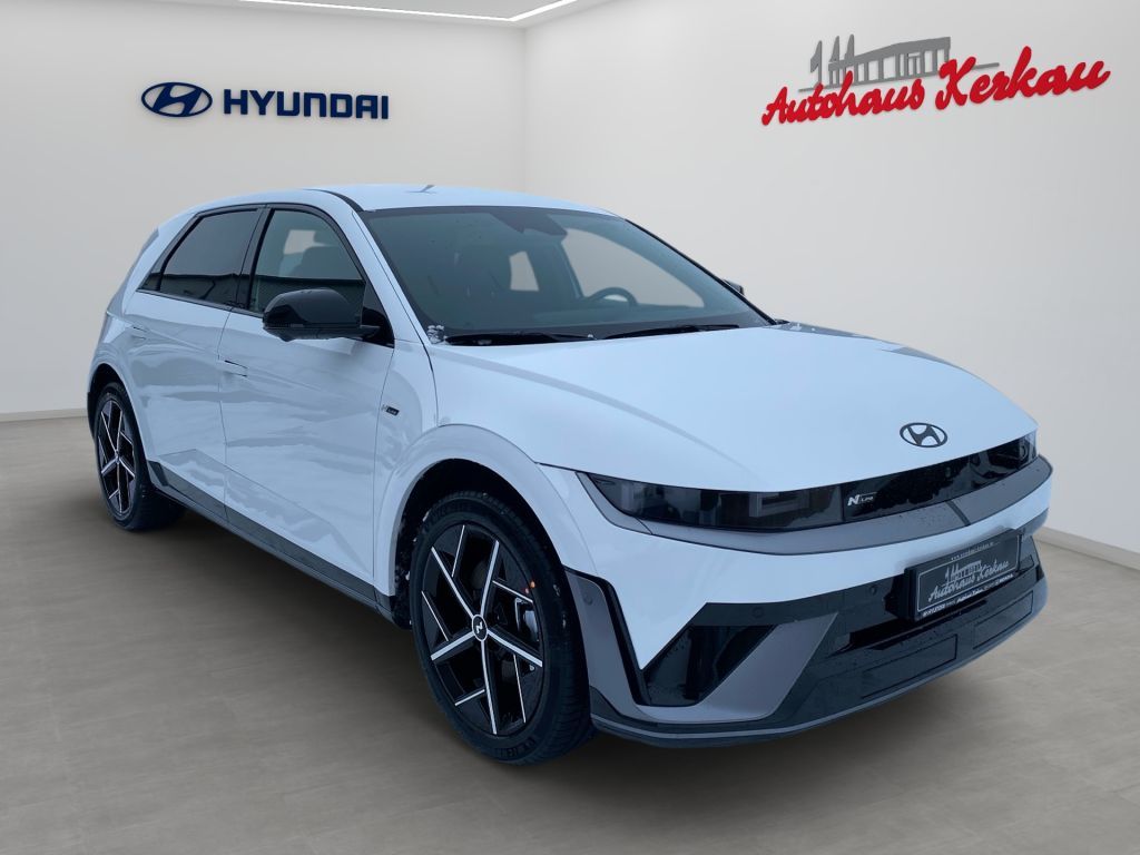 Fahrzeugabbildung Hyundai IONIQ 5 84 kWh 4WD N Line X + Park Paket
