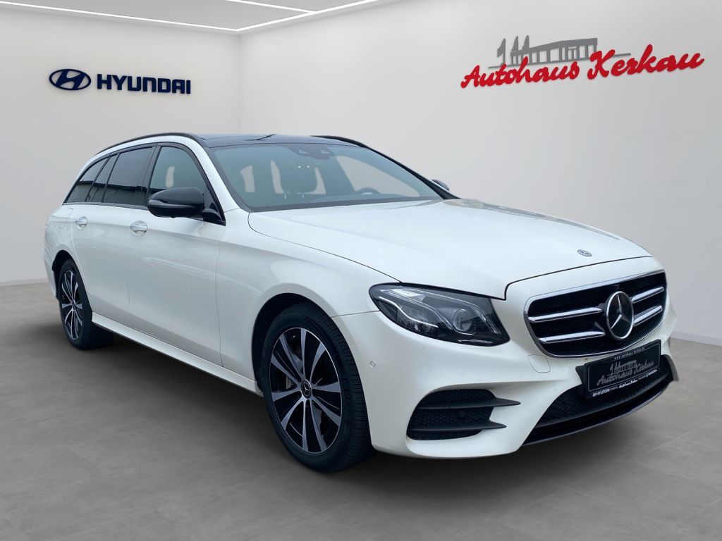Fahrzeugabbildung Mercedes-Benz E 400d T *designo*Widescreen*Pano*HUD*Standhzg*