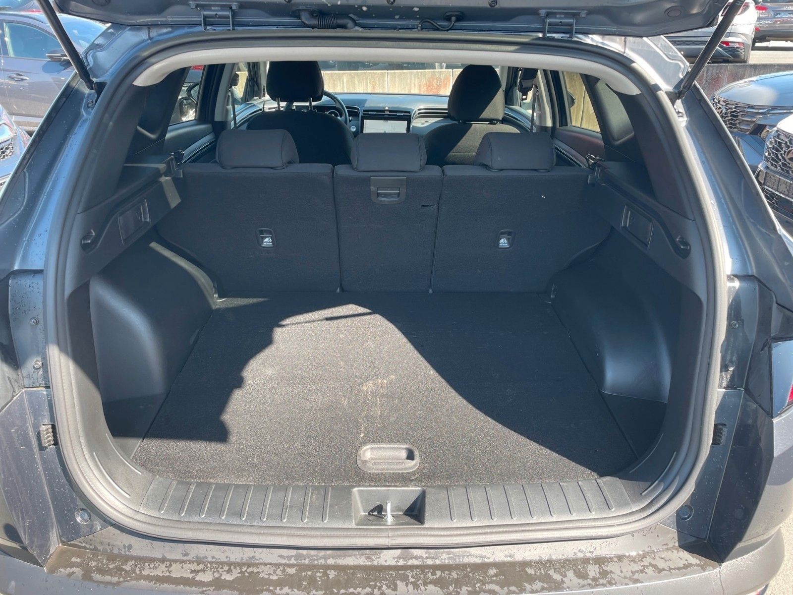 Fahrzeugabbildung Hyundai TUCSON 1.6 CRDi 48V-Hybrid 2WD DCT Trend