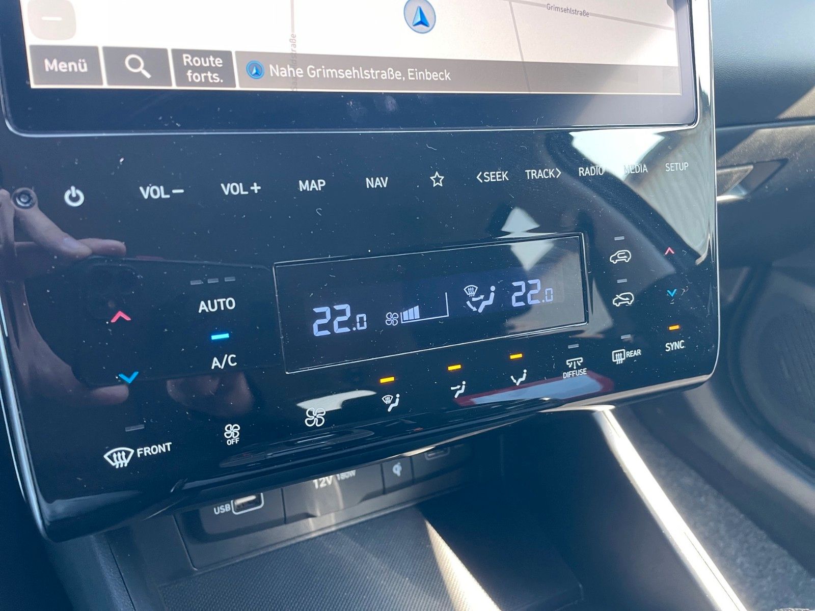 Fahrzeugabbildung Hyundai TUCSON 1.6 CRDi 48V-Hybrid 2WD DCT Trend