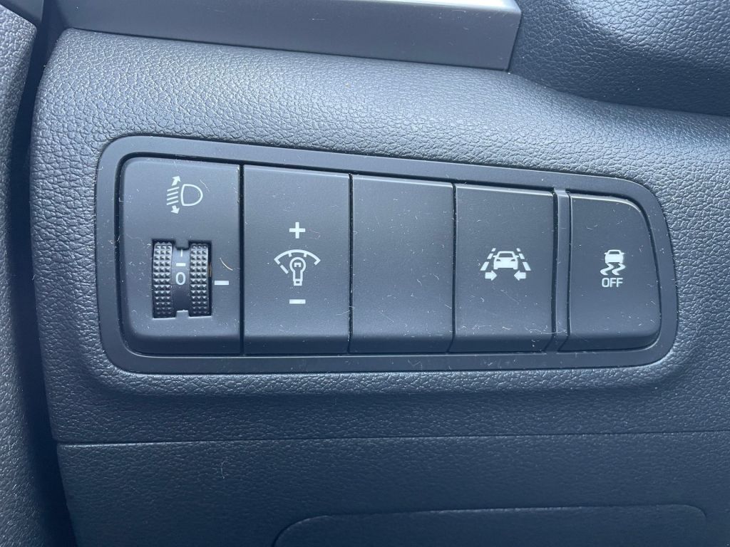 Fahrzeugabbildung Hyundai Tucson 1.6 Turbo 4WD DCT Style *8fach bereift*