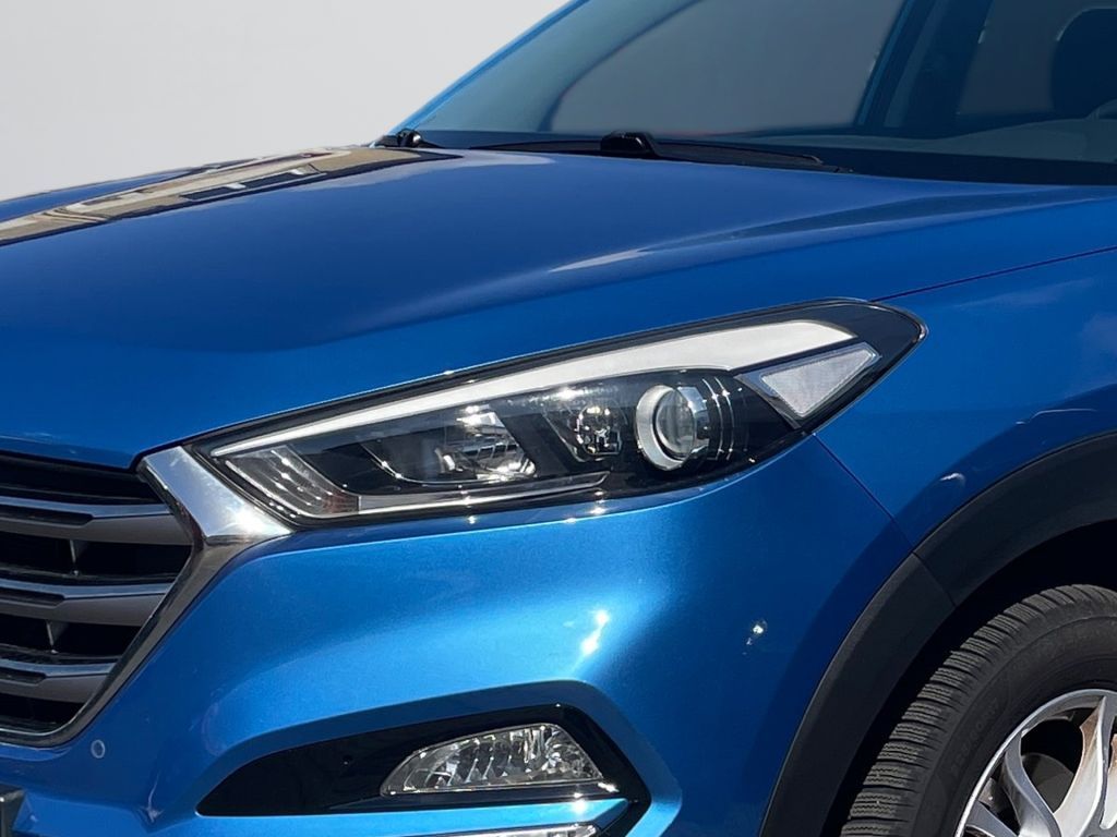 Fahrzeugabbildung Hyundai Tucson 1.6 Turbo 4WD DCT Style *8fach bereift*