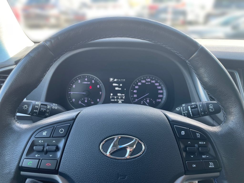 Fahrzeugabbildung Hyundai Tucson 1.6 Turbo 4WD DCT Style *8fach bereift*