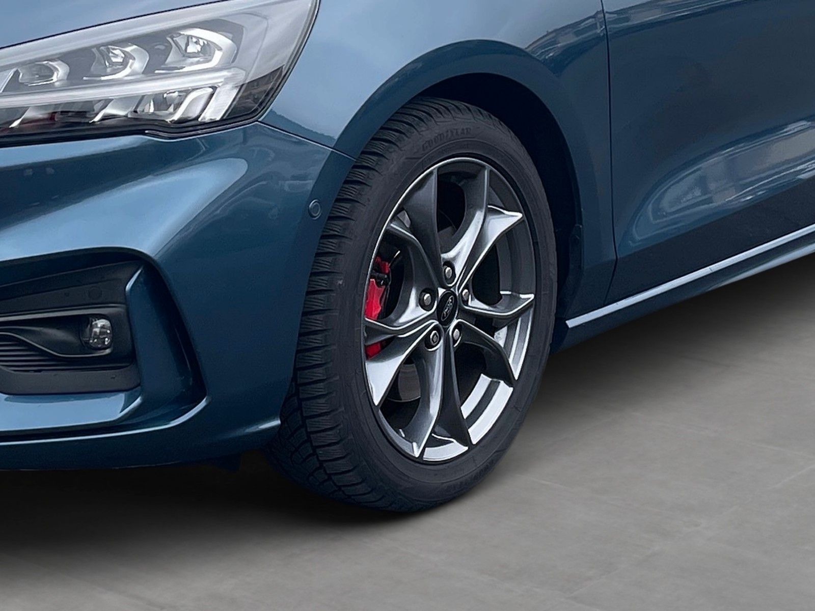 Fahrzeugabbildung Ford Focus Turnier ST-Line X *PANO*SHZ*NAVI*