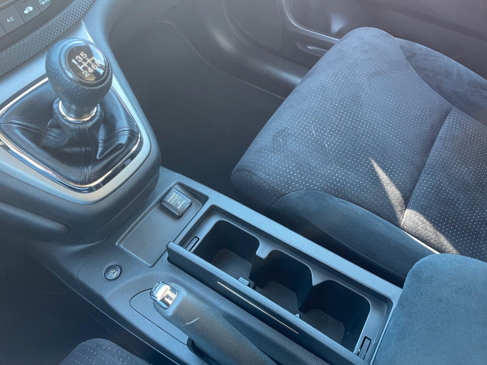 Fahrzeugabbildung Honda CR-V Comfort 2WD +Anhängerkopplung*