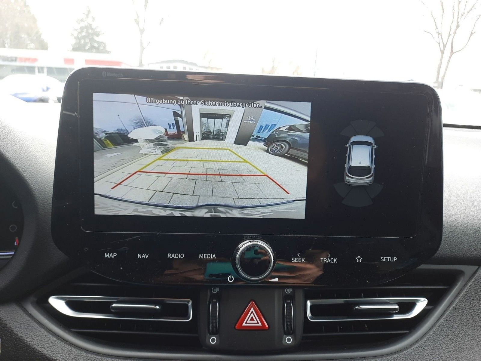 Fahrzeugabbildung Hyundai i30 Prime Mild-Hybrid *8fach bereift*