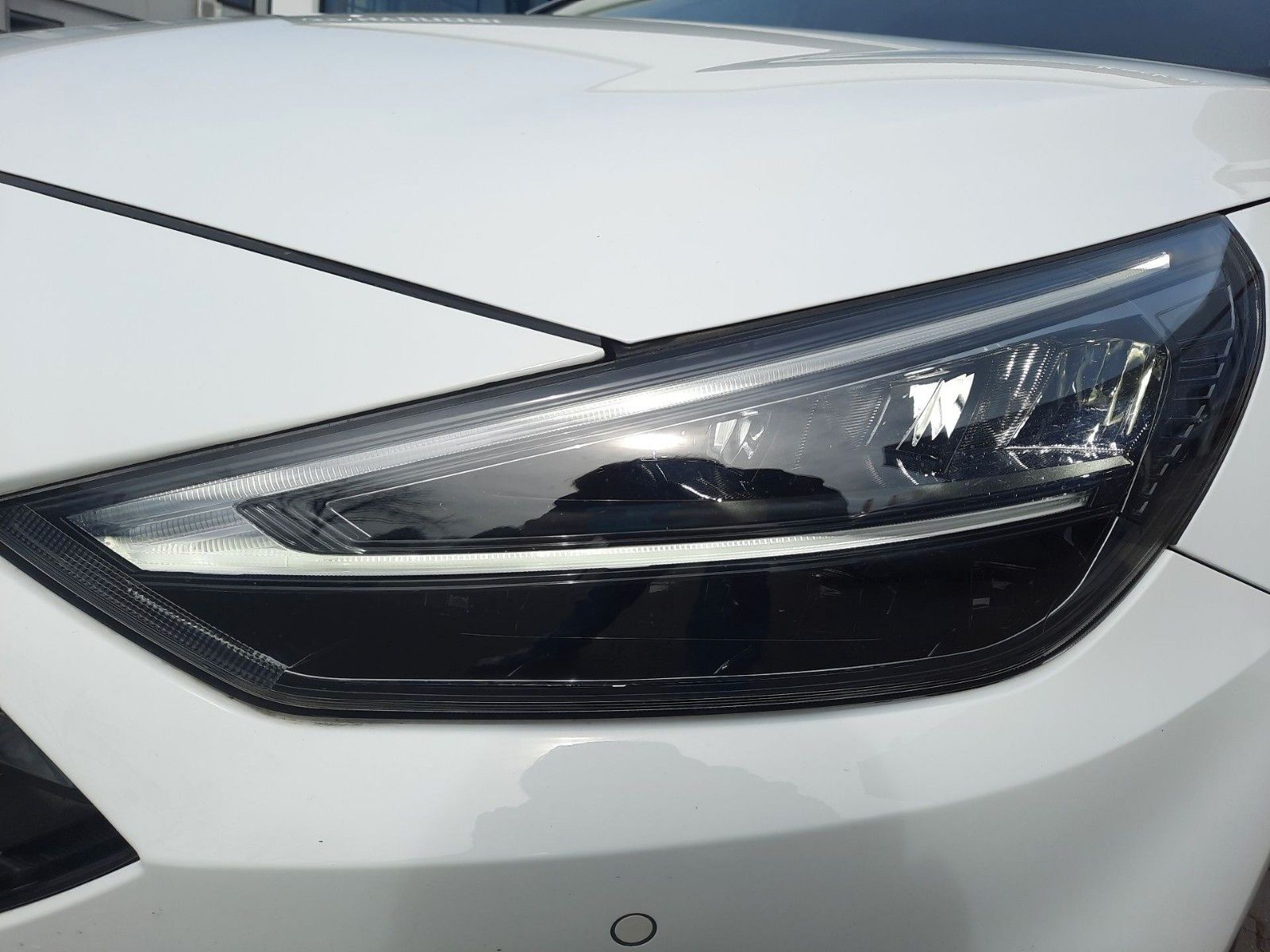Fahrzeugabbildung Hyundai i30 Prime Mild-Hybrid *8fach bereift*