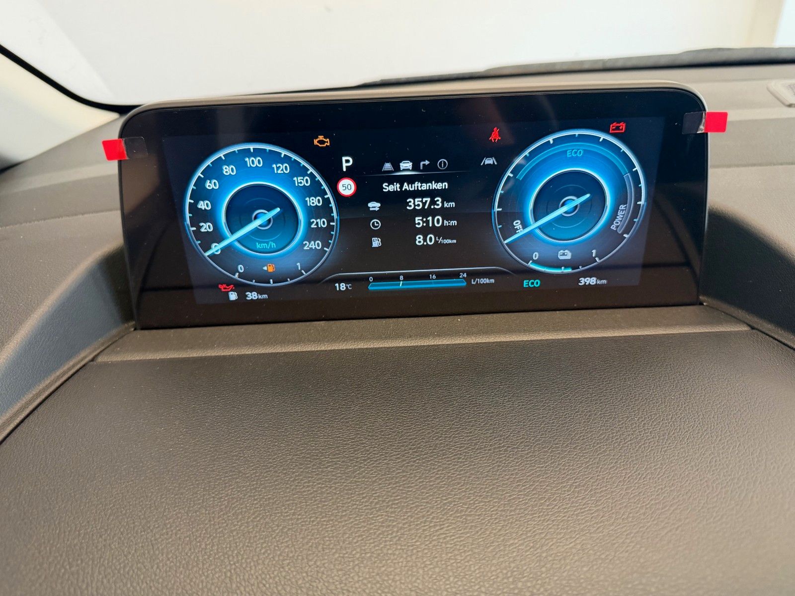 Fahrzeugabbildung Hyundai Staria Trend Hybrid 9-Sitzer