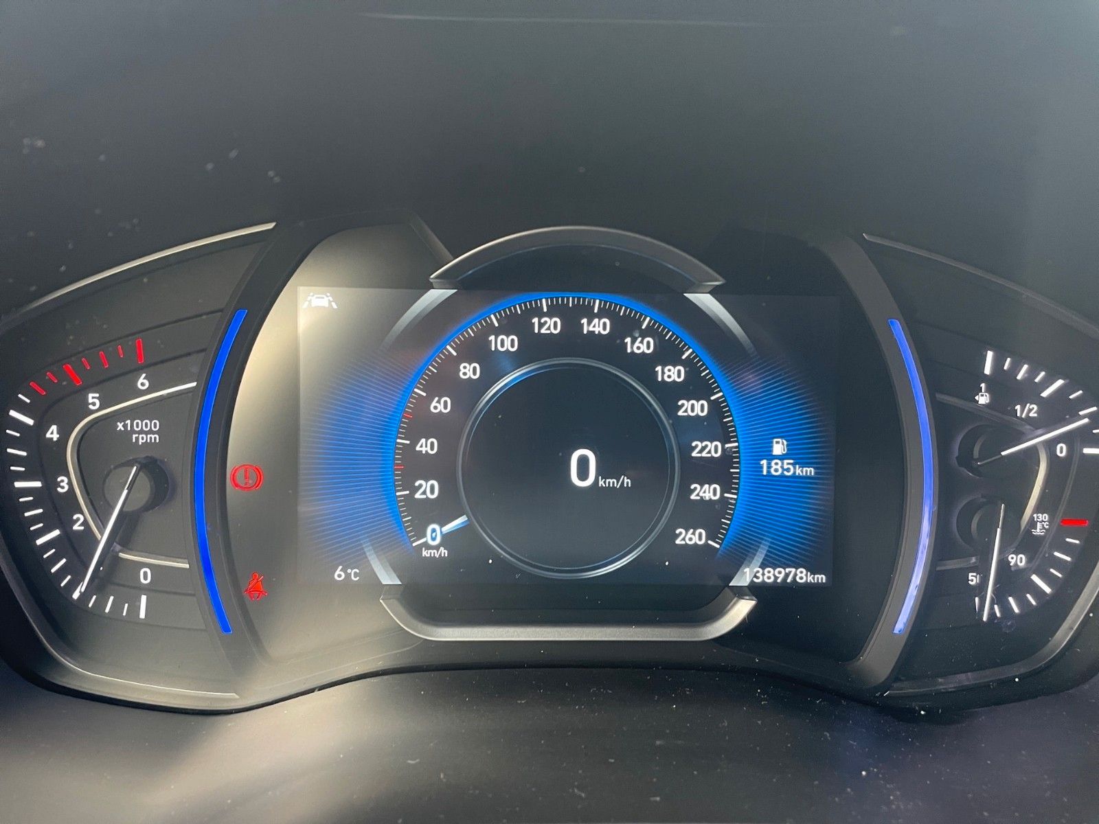 Fahrzeugabbildung Hyundai Santa Fe Trend 2WD