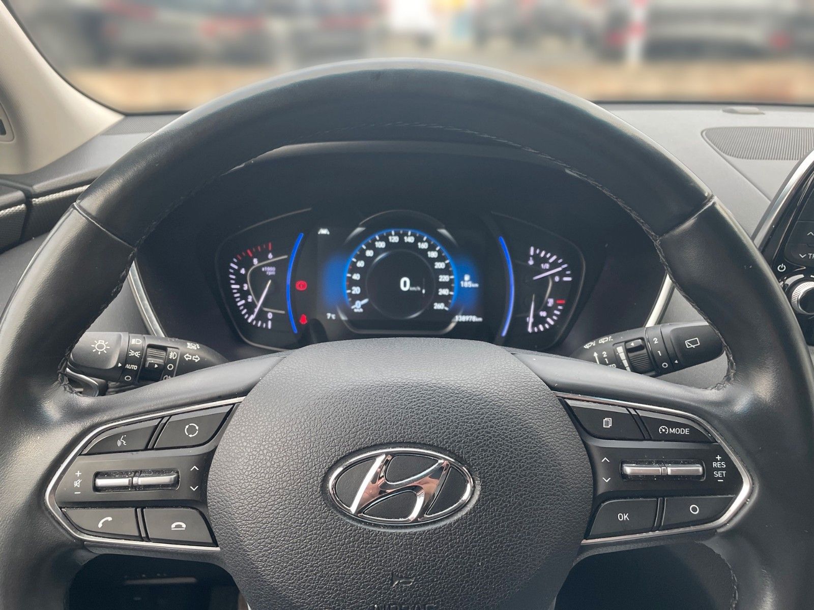 Fahrzeugabbildung Hyundai Santa Fe Trend 2WD