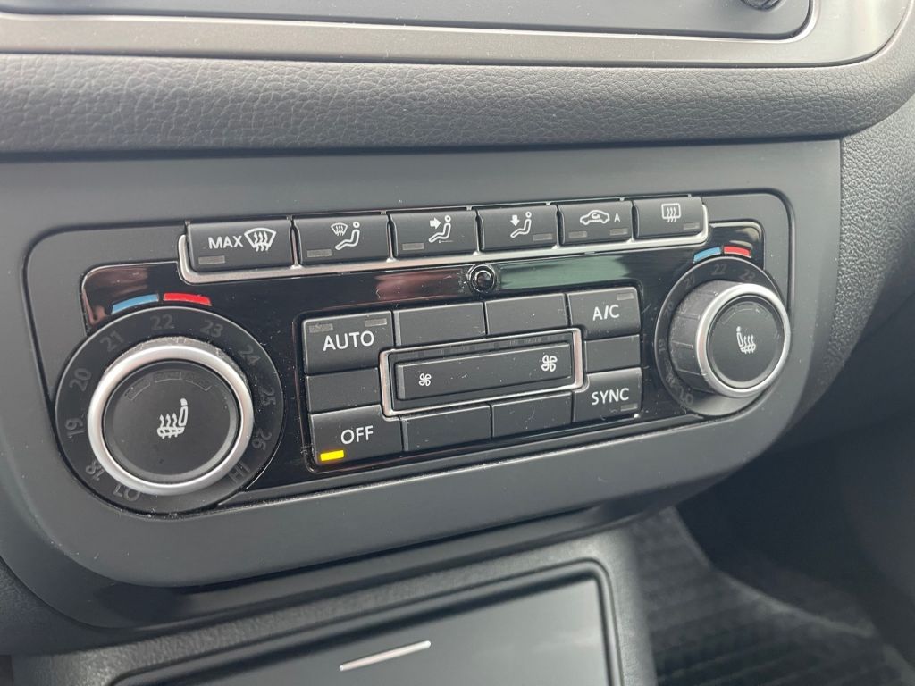 Fahrzeugabbildung Volkswagen Golf Plus 1.4 TSI MATCH *2HAND*