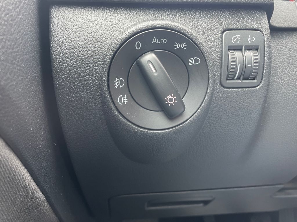 Fahrzeugabbildung Volkswagen Golf Plus 1.4 TSI MATCH *2HAND*