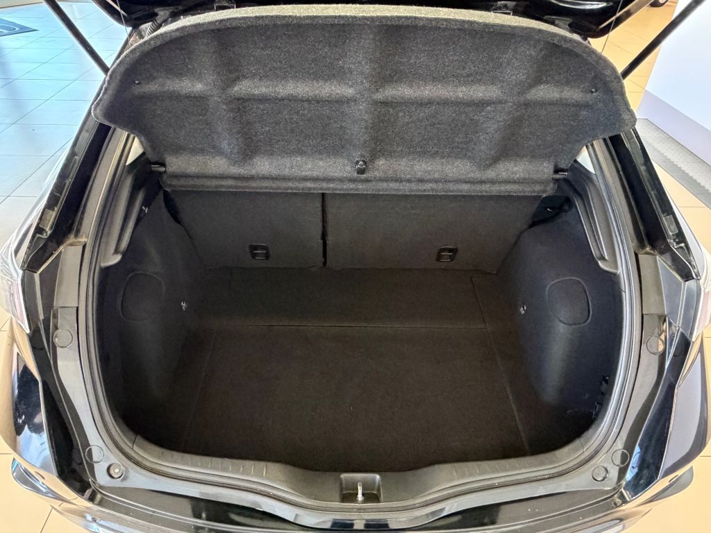 Fahrzeugabbildung Honda Civic 1.4 i-VTEC Sport