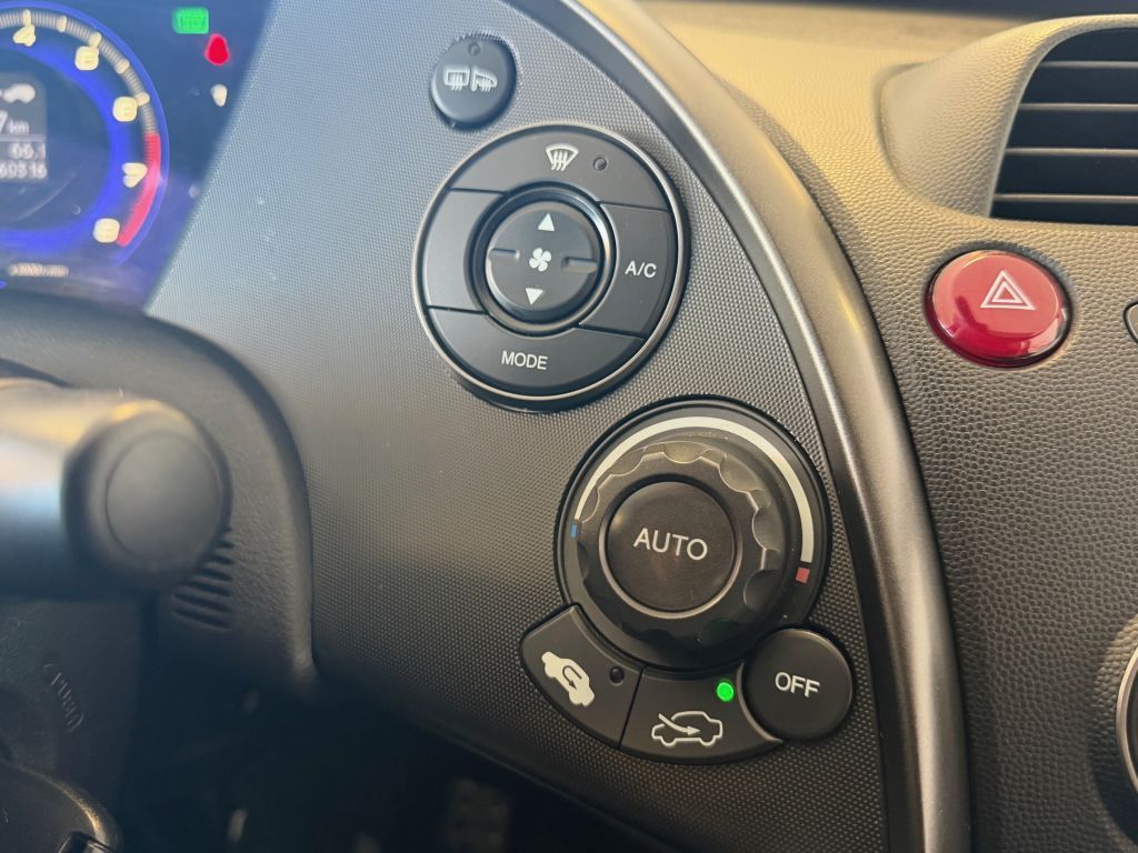 Fahrzeugabbildung Honda Civic 1.4 i-VTEC Sport