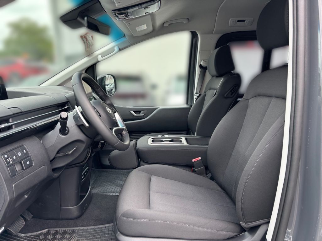 Fahrzeugabbildung Hyundai STARIA 1.6 T-GDI HEV Trend *9 Sitzer*