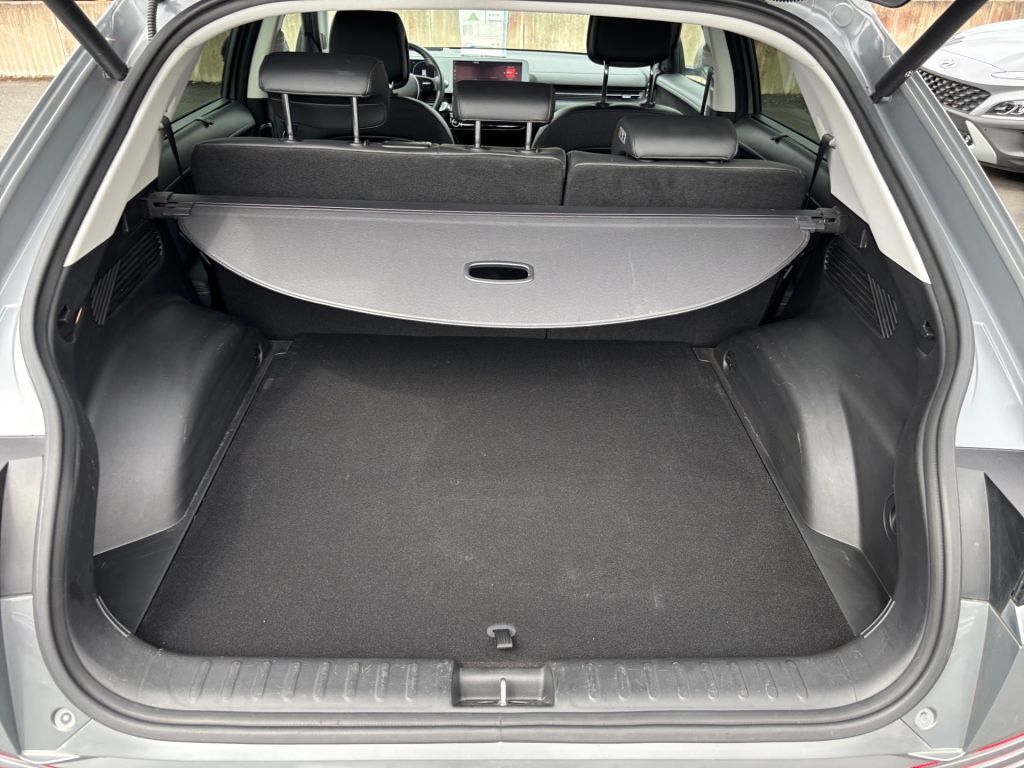 Fahrzeugabbildung Hyundai IONIQ 5 58 kWh 4WD Uniq *1.Hand*unfallfrei*