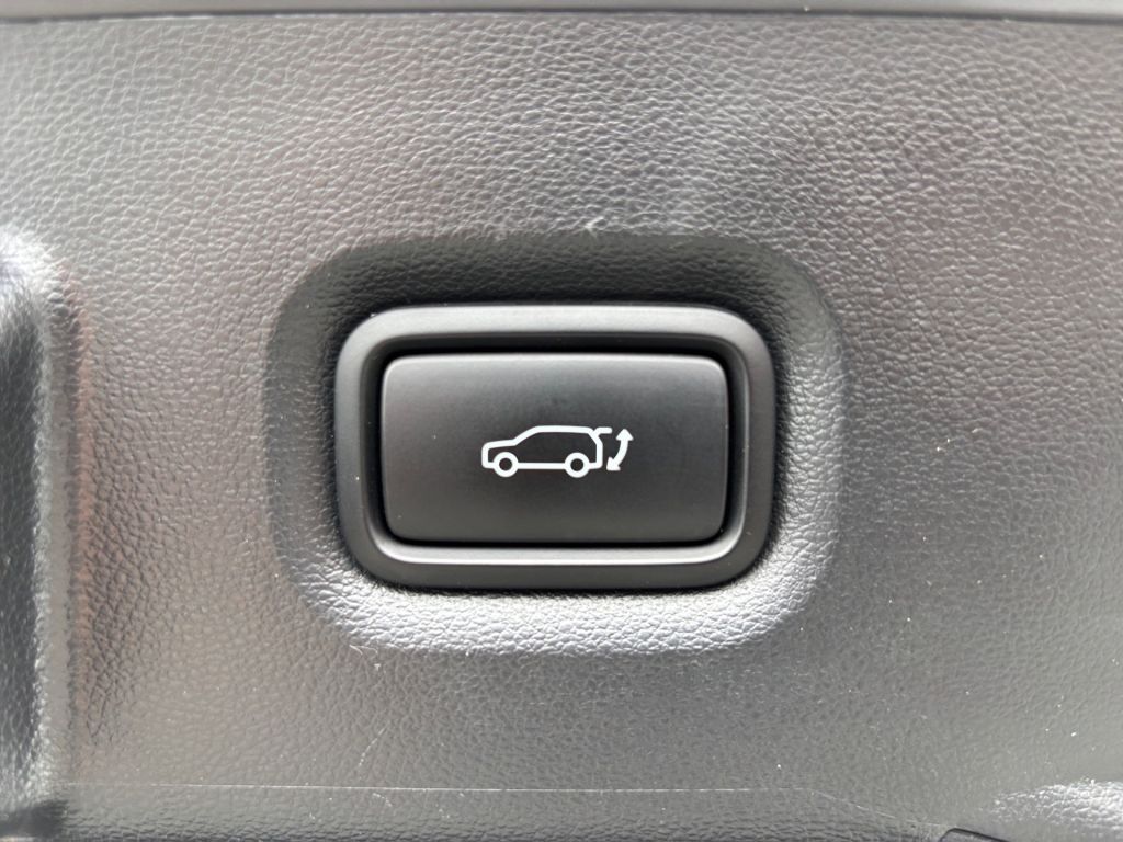 Fahrzeugabbildung Hyundai IONIQ 5 58 kWh 4WD Uniq *1.Hand*unfallfrei*