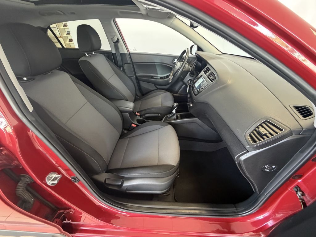 Fahrzeugabbildung Hyundai i20 blue 1.0 T-GDI Style +Navi+R.Kamera+Panorama