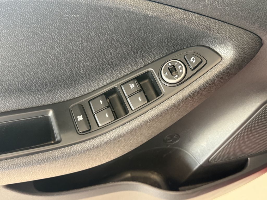 Fahrzeugabbildung Hyundai i20 blue 1.0 T-GDI Style +Navi+R.Kamera+Panorama
