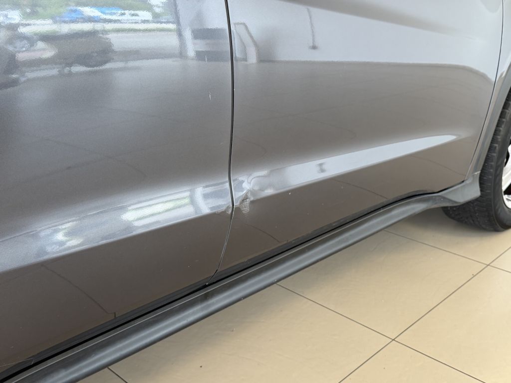 Fahrzeugabbildung Honda HR-V 1.6 i-DTEC Elegance