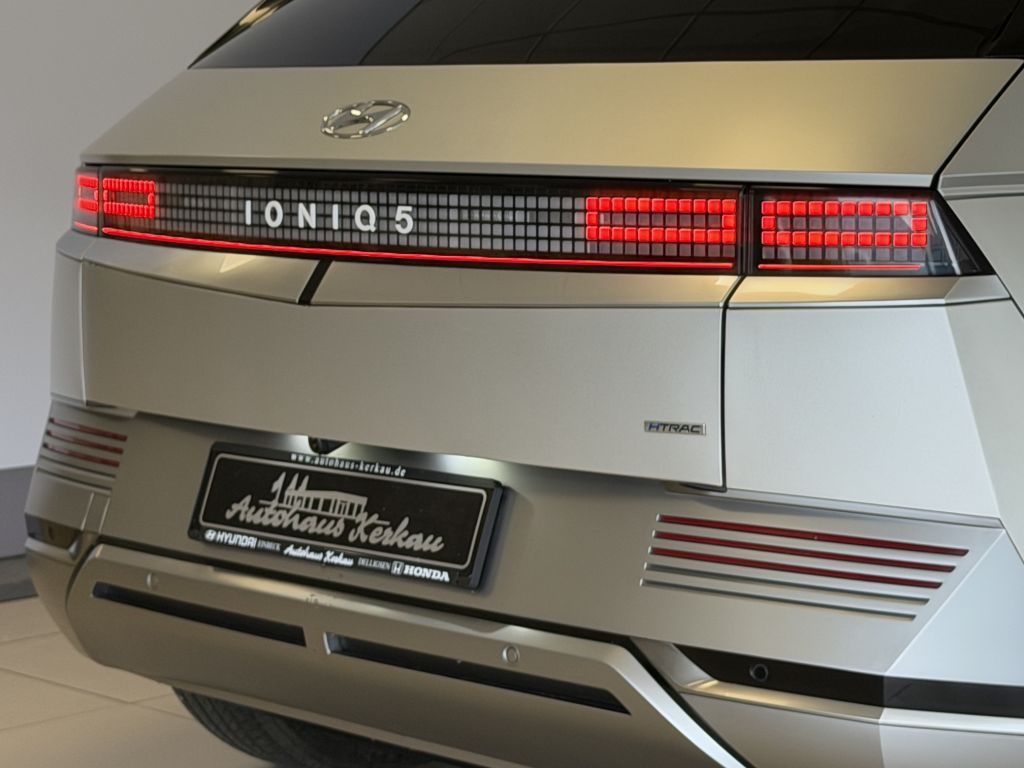 Fahrzeugabbildung Hyundai IONIQ 5 72,6 kWh 4WD Uniq SOH97%Garantie+Scheckh