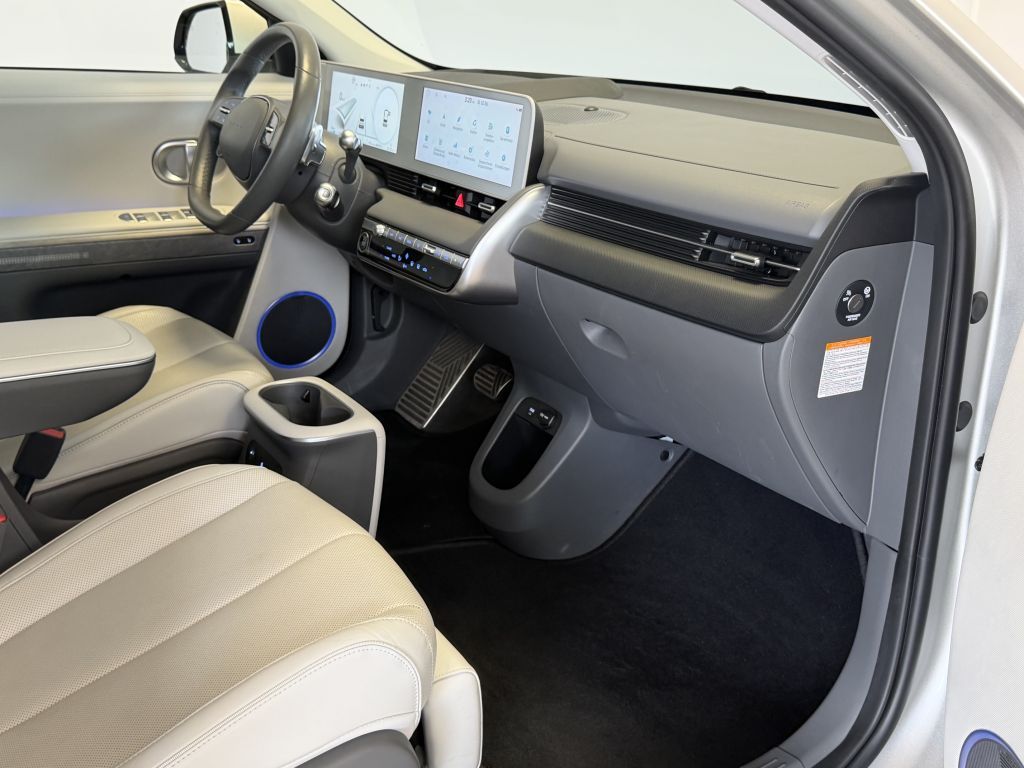 Fahrzeugabbildung Hyundai IONIQ 5 72,6 kWh 4WD Uniq SOH97%Garantie+Scheckh