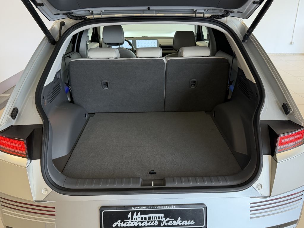 Fahrzeugabbildung Hyundai IONIQ 5 72,6 kWh 4WD Uniq SOH97%Garantie+Scheckh