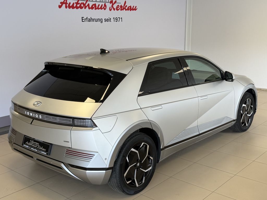 Fahrzeugabbildung Hyundai IONIQ 5 72,6 kWh 4WD Uniq SOH97%Garantie+Scheckh