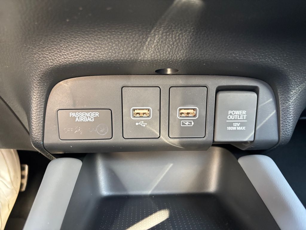 Fahrzeugabbildung Honda Jazz e:HEV 1.5 i-MMD Hybrid Advance Sport (GR)