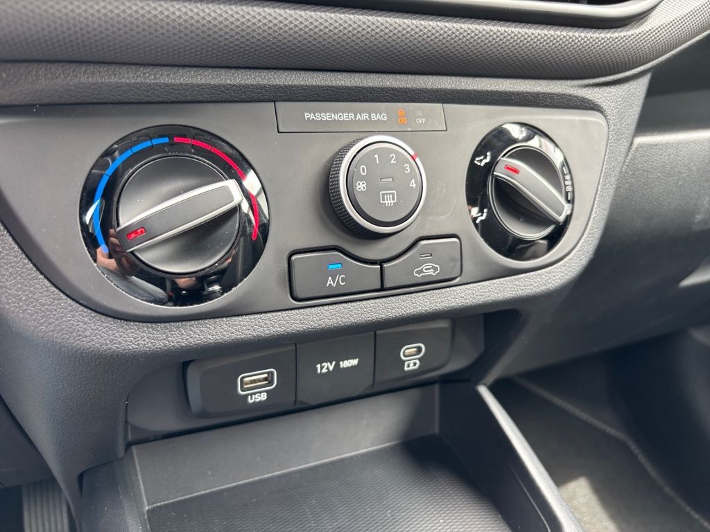Fahrzeugabbildung Hyundai i10 1.0 Select *Apple Carplay*PDC*CAM*ASS*