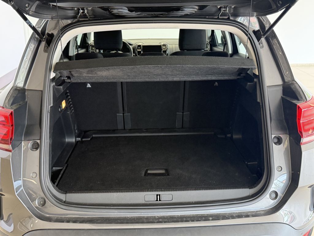 Fahrzeugabbildung Citroën C5 Aircross BlueHDI 130 LIVE