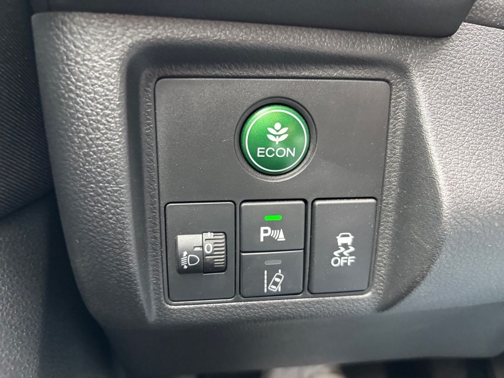 Fahrzeugabbildung Honda HR-V 1.6 i-DTEC Elegance + Navi +unfallfrei