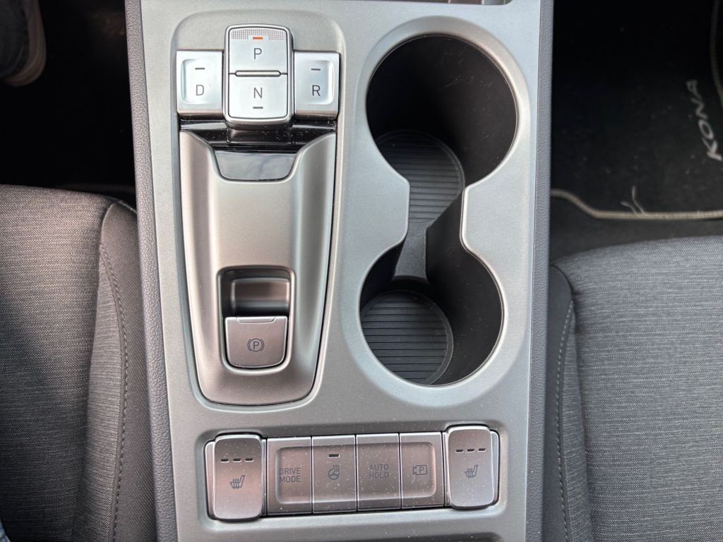 Fahrzeugabbildung Hyundai KONA EV Trend *SOH 96,7%*Navi-P.*3-phasig*