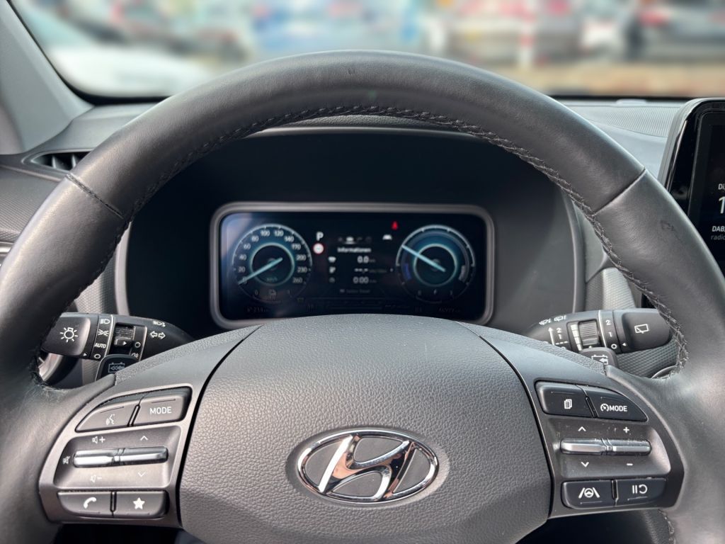Fahrzeugabbildung Hyundai KONA EV Trend *SOH 96,7%*Navi-P.*3-phasig*