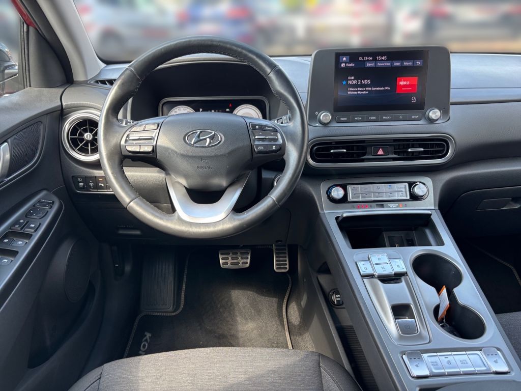 Fahrzeugabbildung Hyundai KONA EV Trend *Assistenz-Paket*3-phasig*