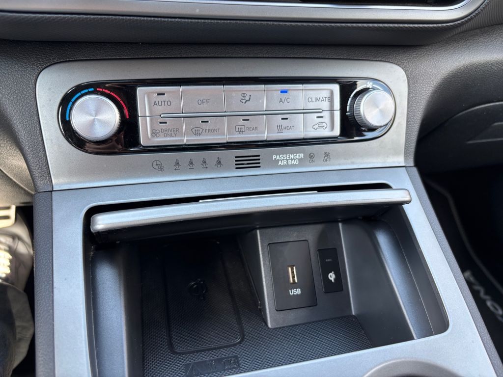 Fahrzeugabbildung Hyundai KONA EV Trend *Assistenz-Paket*3-phasig*