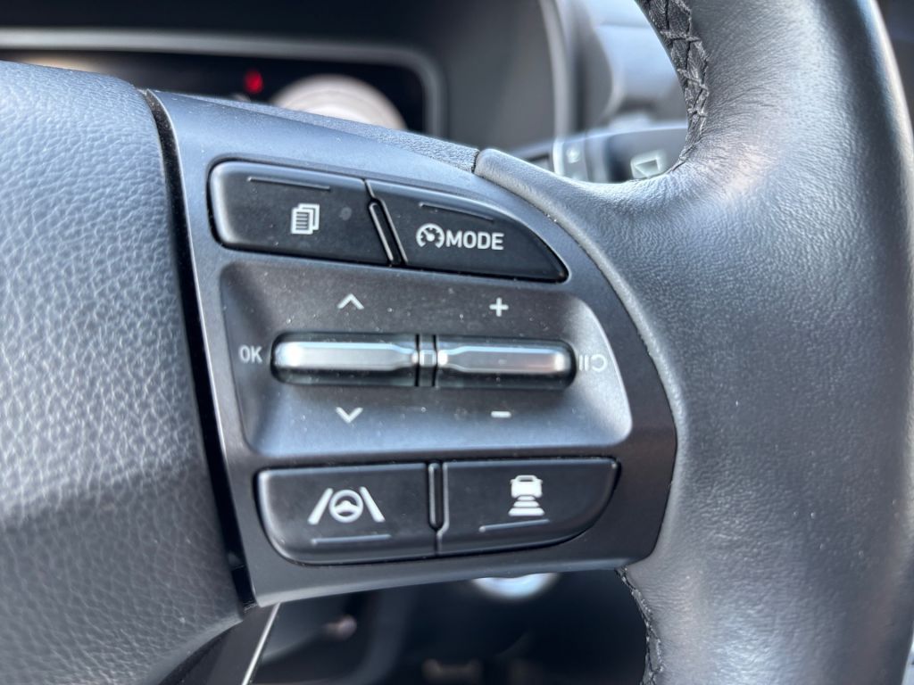 Fahrzeugabbildung Hyundai KONA EV Trend *Assistenz-Paket*3-phasig*