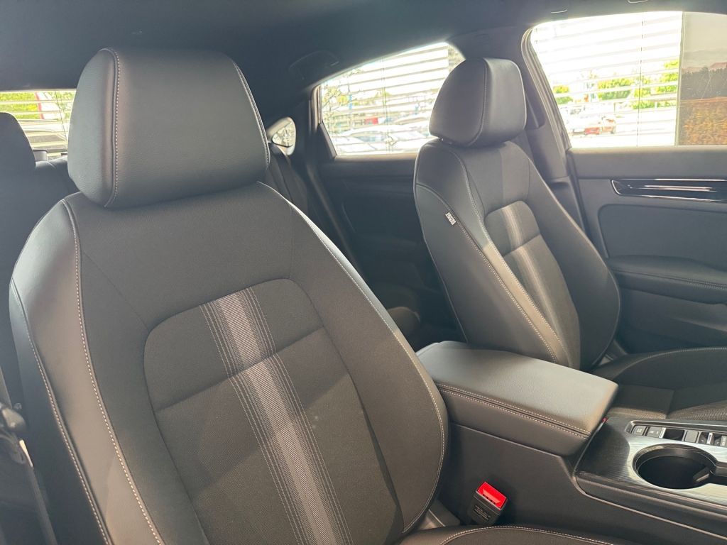 Fahrzeugabbildung Honda Civic e:HEV 2.0 i-MMD Hybrid Sport *Neuwagen*
