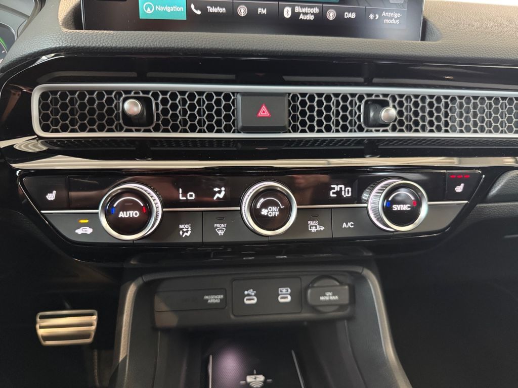 Fahrzeugabbildung Honda Civic e:HEV 2.0 i-MMD Hybrid Sport *Neuwagen*