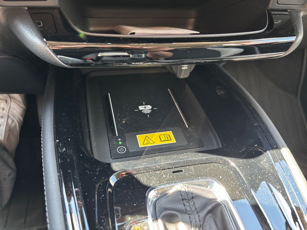 Fahrzeugabbildung Honda HR-V e:HEV 1.5 i-MMD Hybrid Advance Style *360°*