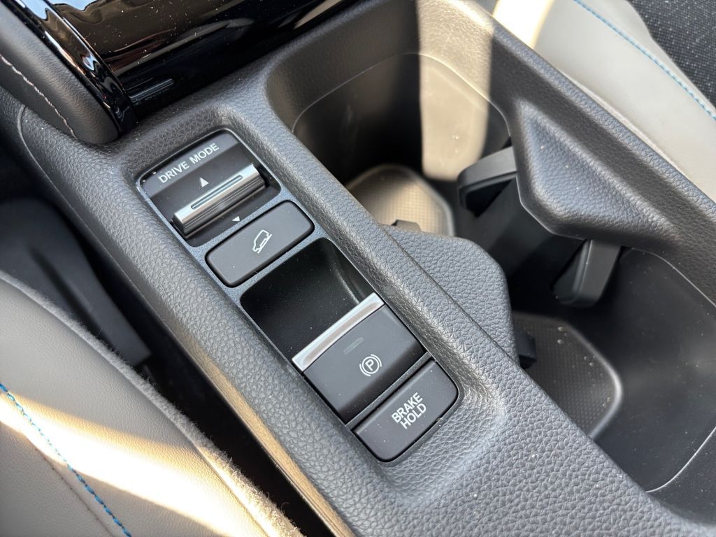 Fahrzeugabbildung Honda HR-V e:HEV 1.5 i-MMD Hybrid Advance Style *360°*